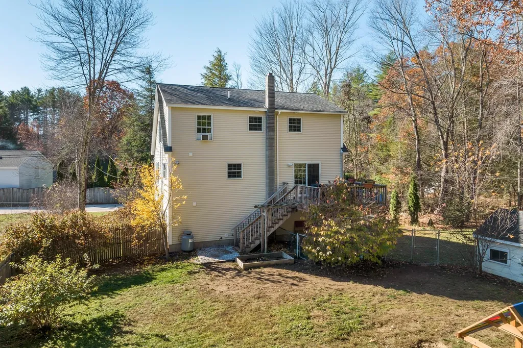 7 Lovejoy Road Milford NH 03055