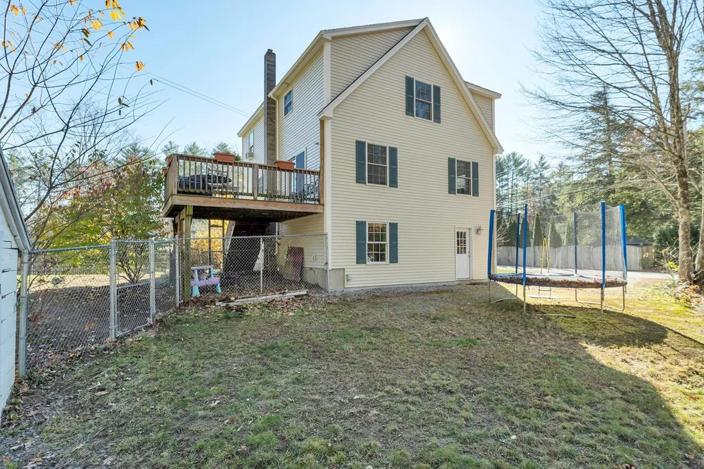 7 Lovejoy Road Milford NH 03055