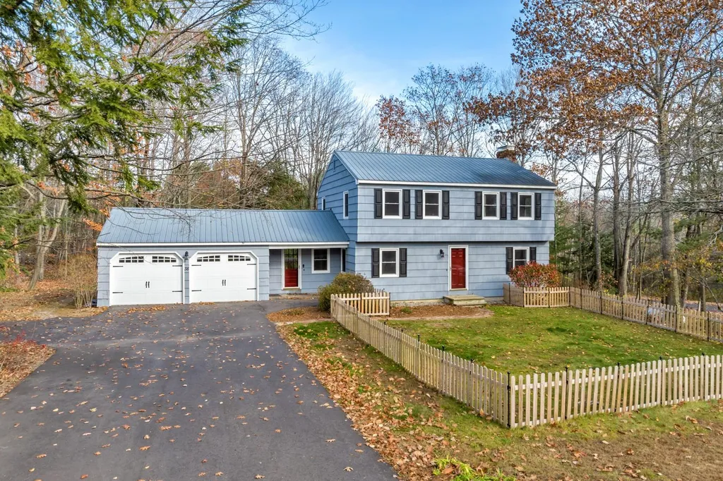 38 Lynnewood Road Laconia NH 03246
