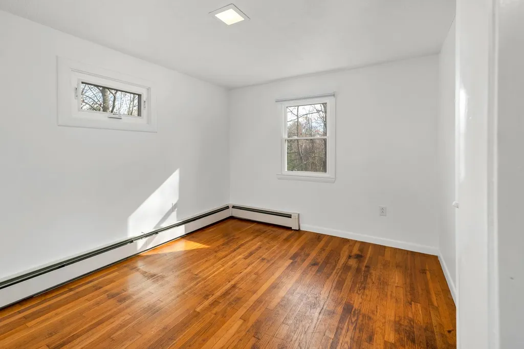 38 Lynnewood Road Laconia NH 03246