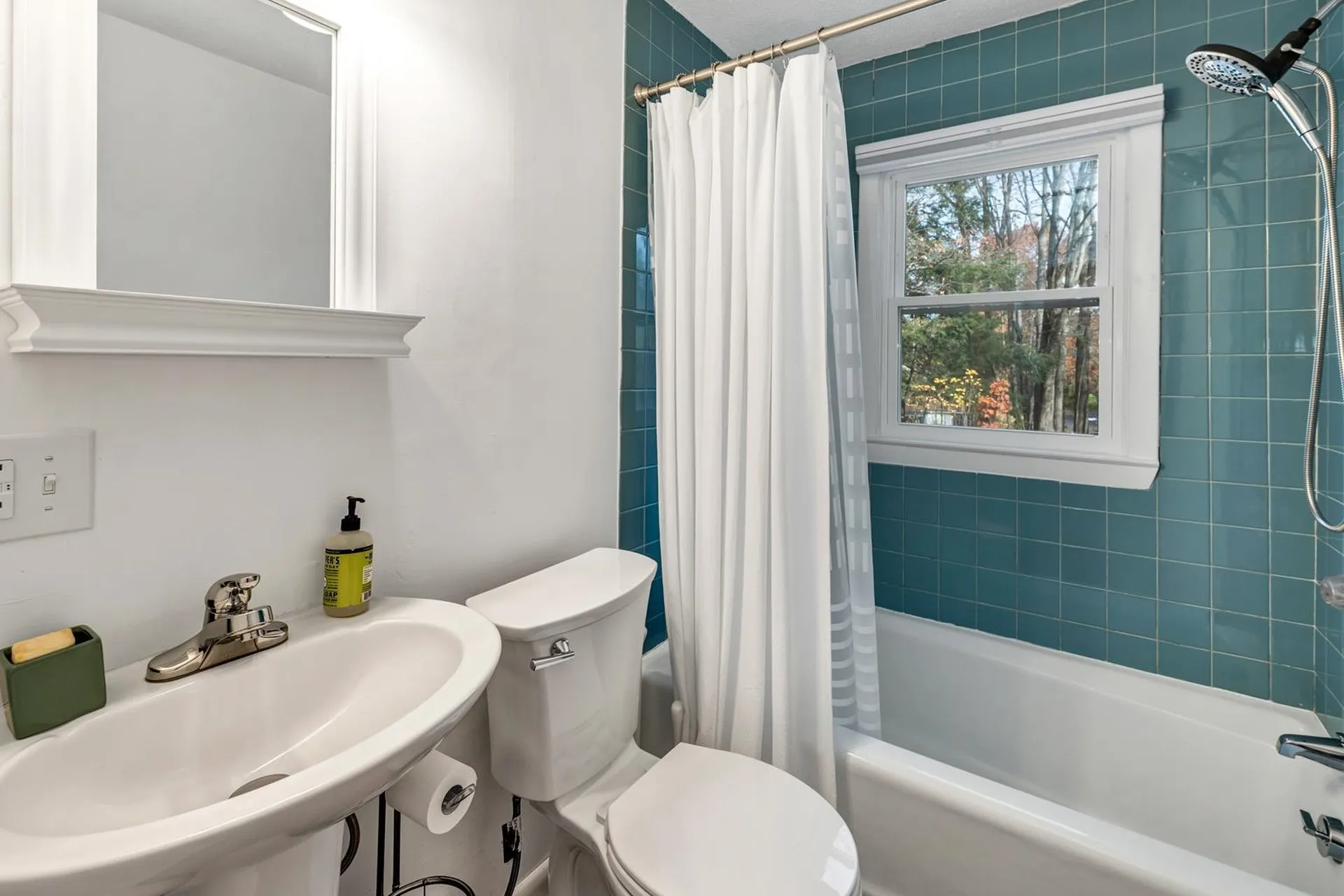 38 Lynnewood Road Laconia NH 03246