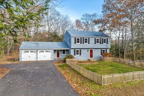 38 Lynnewood Road Laconia NH 03246