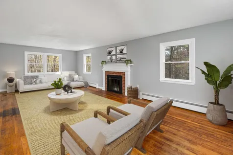 38 Lynnewood Road Laconia NH 03246