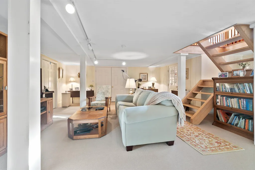 112 Morse Lane Newbury NH 03255