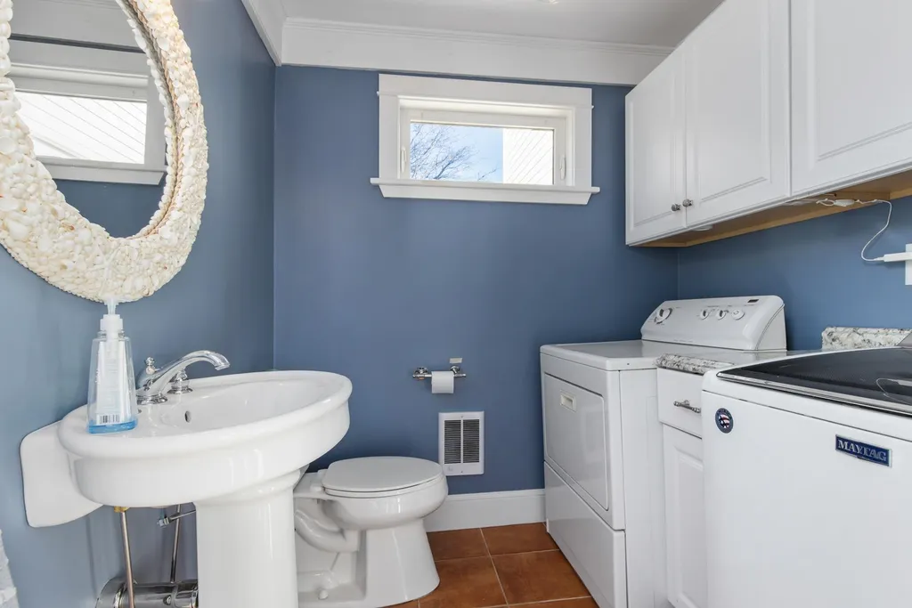 334 Maplewood Avenue Portsmouth NH 03801
