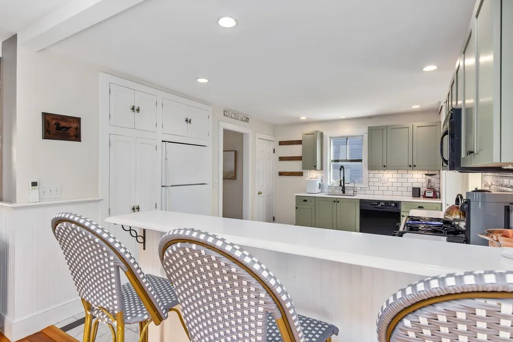 334 Maplewood Avenue Portsmouth NH 03801