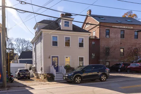 334 Maplewood Avenue Portsmouth NH 03801