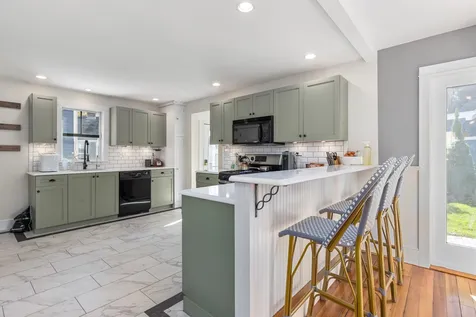 334 Maplewood Avenue Portsmouth NH 03801