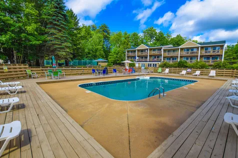 118 Weirs Road Gilford NH 03249