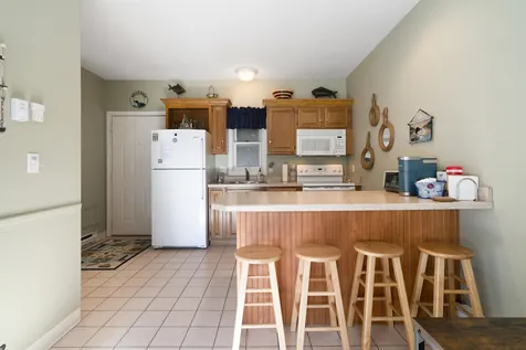 118 Weirs Road Gilford NH 03249