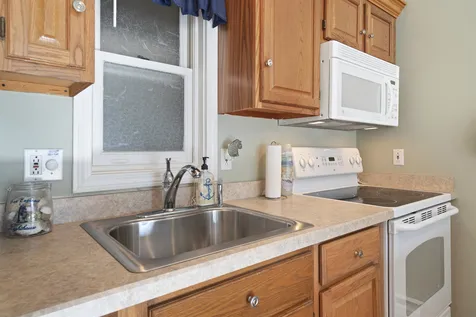 118 Weirs Road Gilford NH 03249