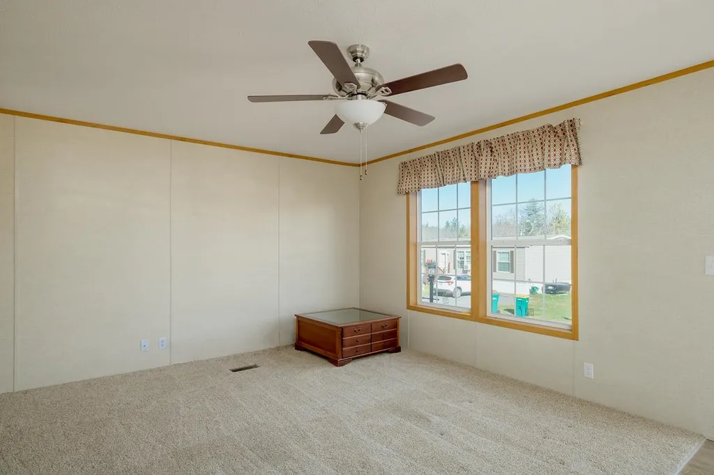 10 Cleo Circle Rochester NH 03868
