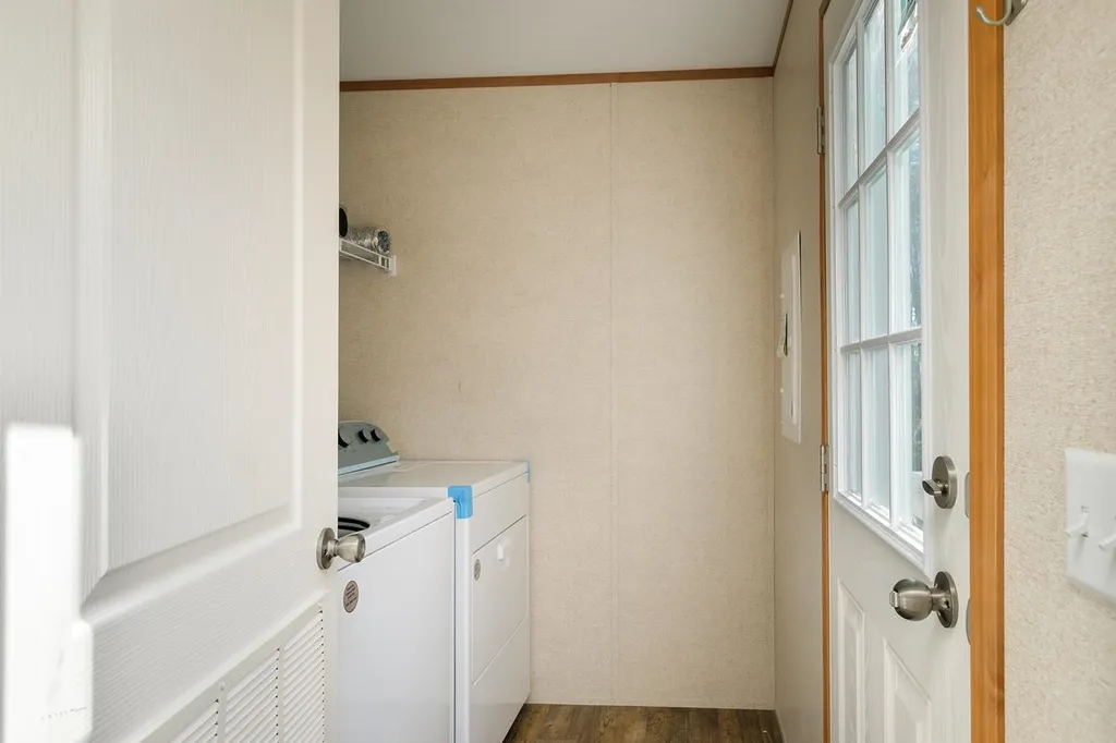 10 Cleo Circle Rochester NH 03868