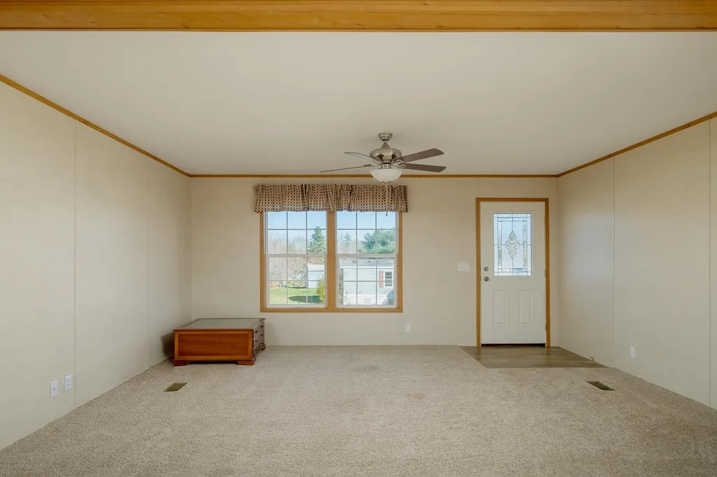 10 Cleo Circle Rochester NH 03868