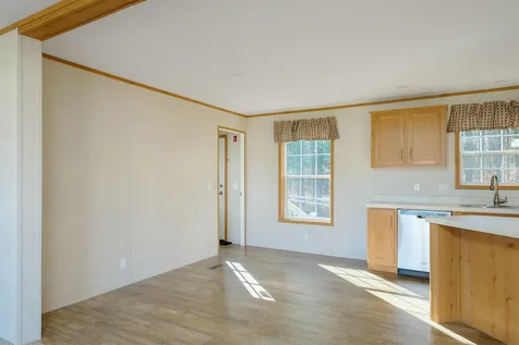 10 Cleo Circle Rochester NH 03868