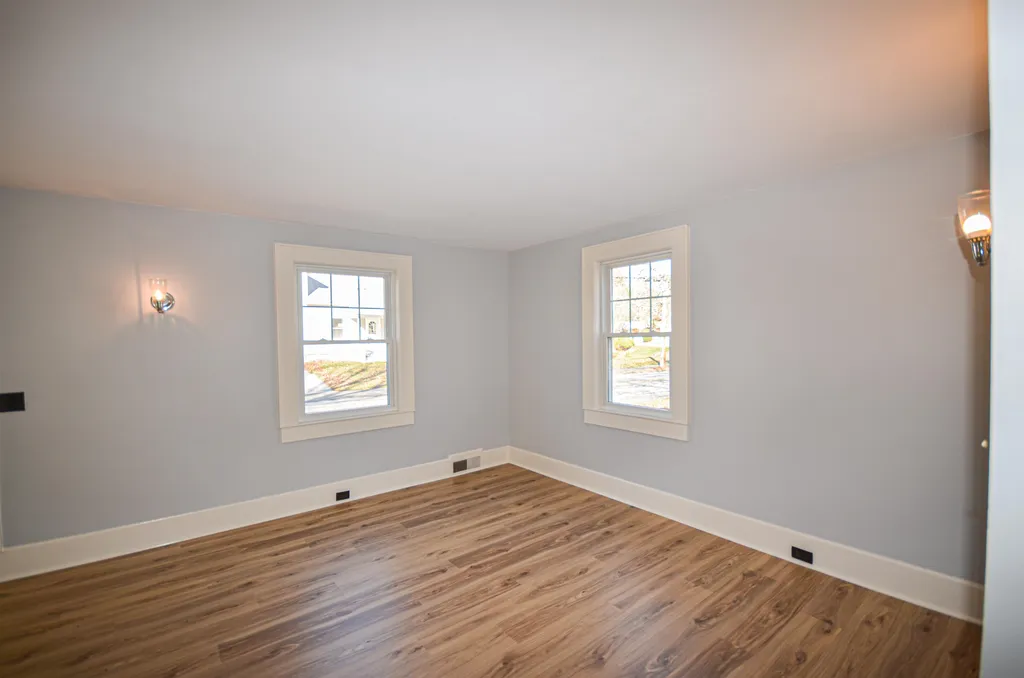 388 Donald Street Bedford NH 03110