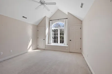 42 Twin Bridge Road Northfield NH 03276