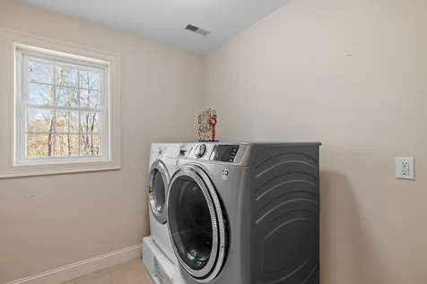 42 Twin Bridge Road Northfield NH 03276