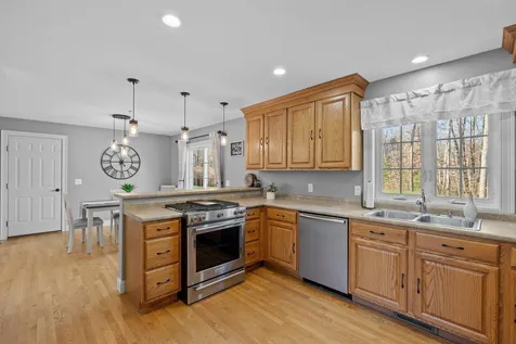 42 Twin Bridge Road Northfield NH 03276