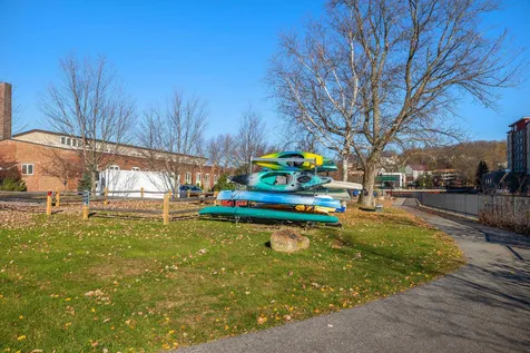66 Landing Lane Laconia NH 03246