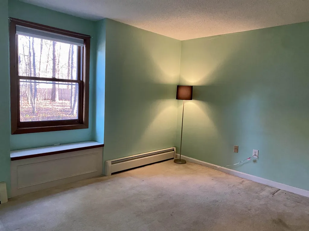 37 Alice Drive Concord NH 03303