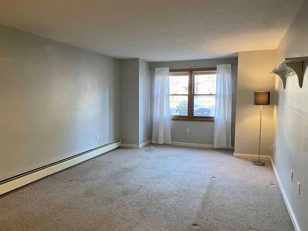 37 Alice Drive Concord NH 03303
