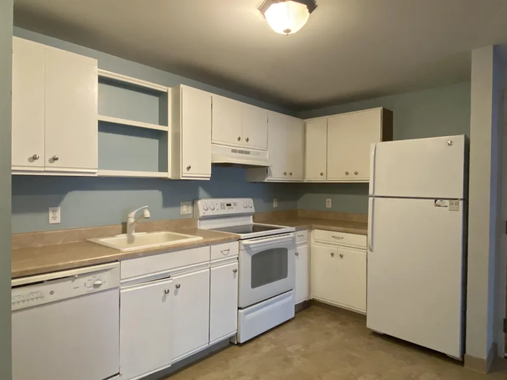 37 Alice Drive Concord NH 03303