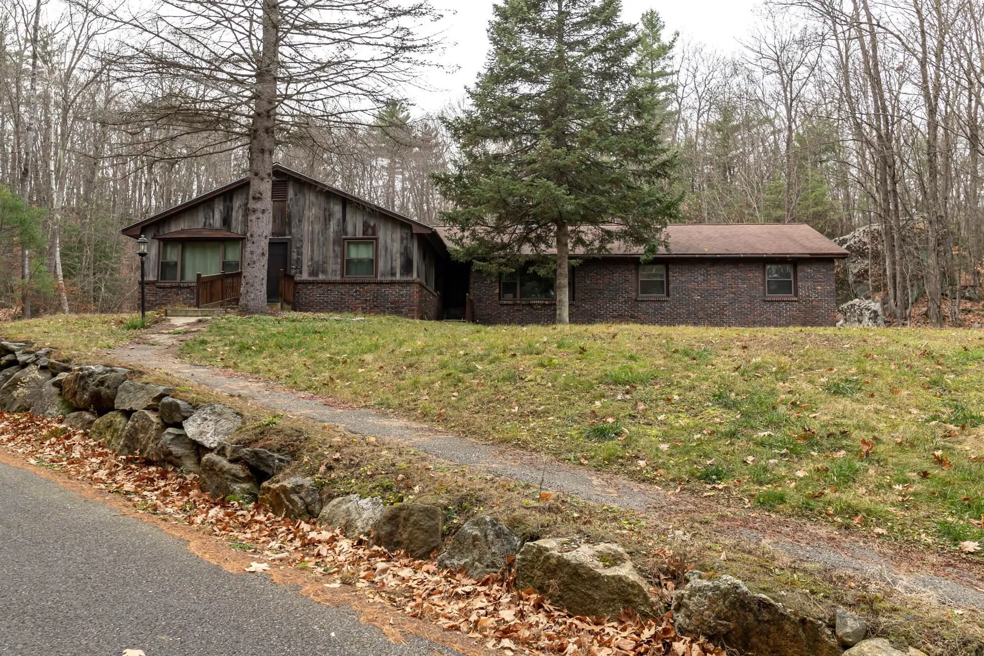 57 Pine Street Hooksett NH 03106