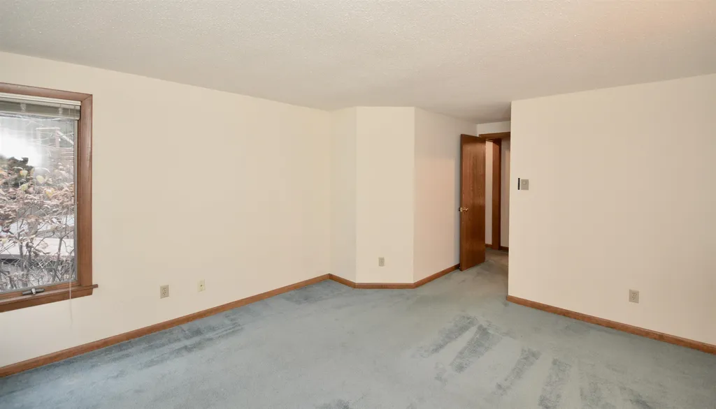 4 Lakeview Place Grantham NH 03753
