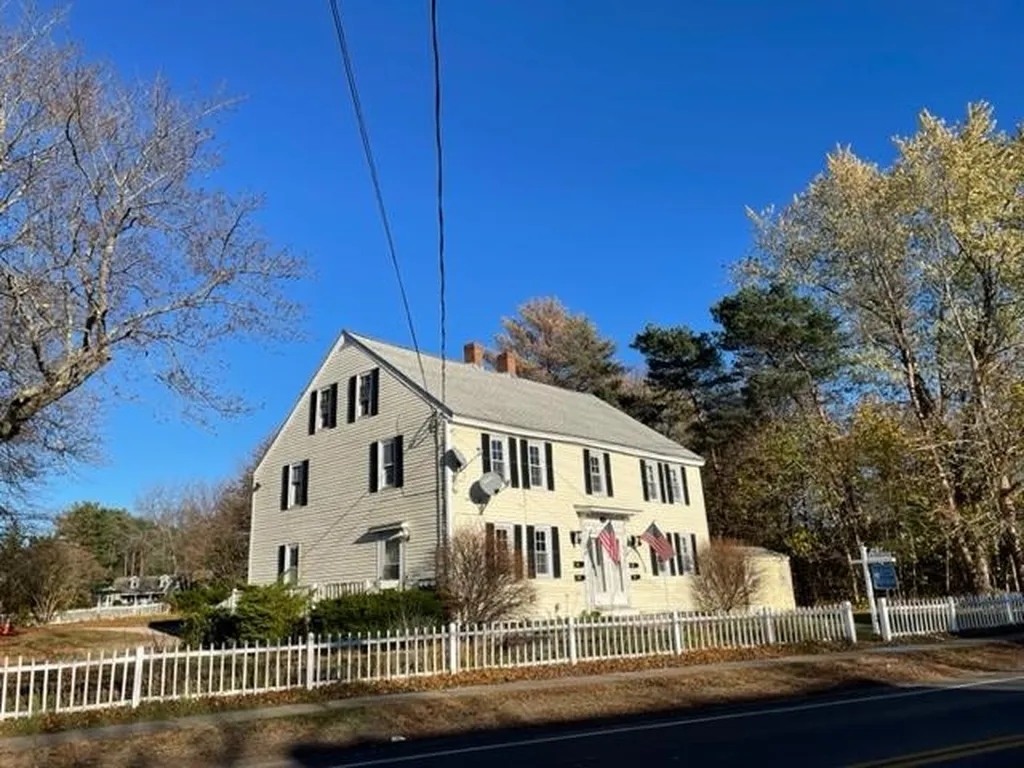 45-47 Exeter Road Hampton NH 03842