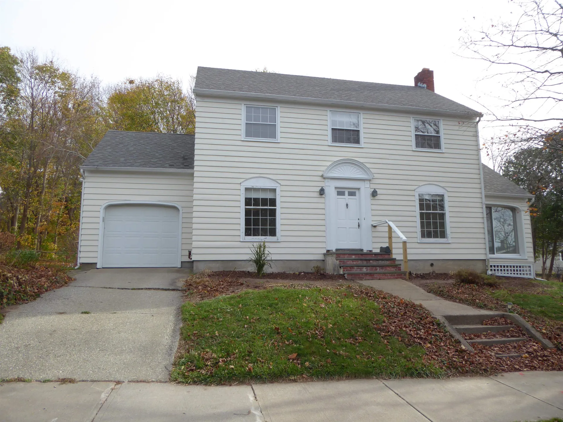 18 Edgewood Lane Burlington VT 05401
