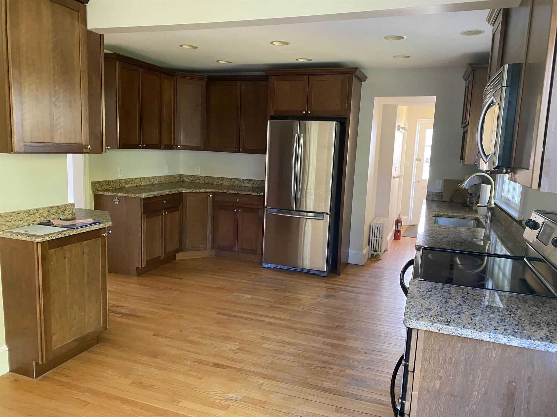 18 Edgewood Lane Burlington VT 05401