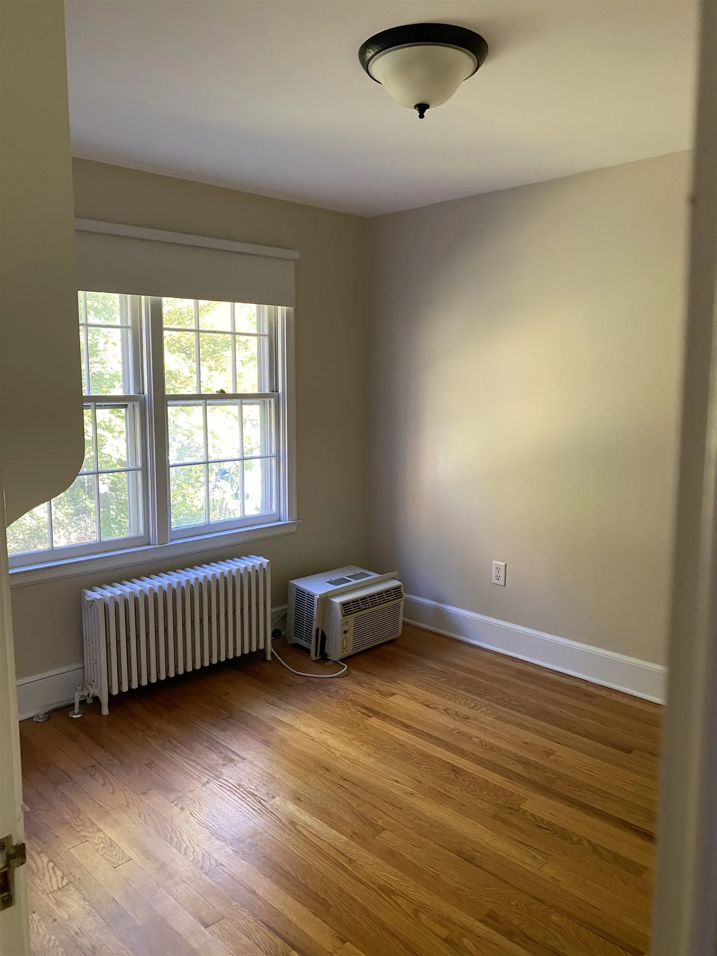 18 Edgewood Lane Burlington VT 05401