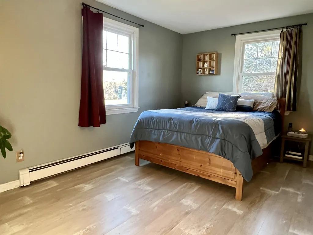 166 Stratham Heights Road Stratham NH 03885