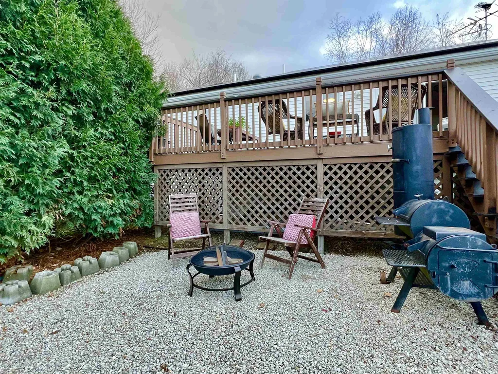 166 Stratham Heights Road Stratham NH 03885