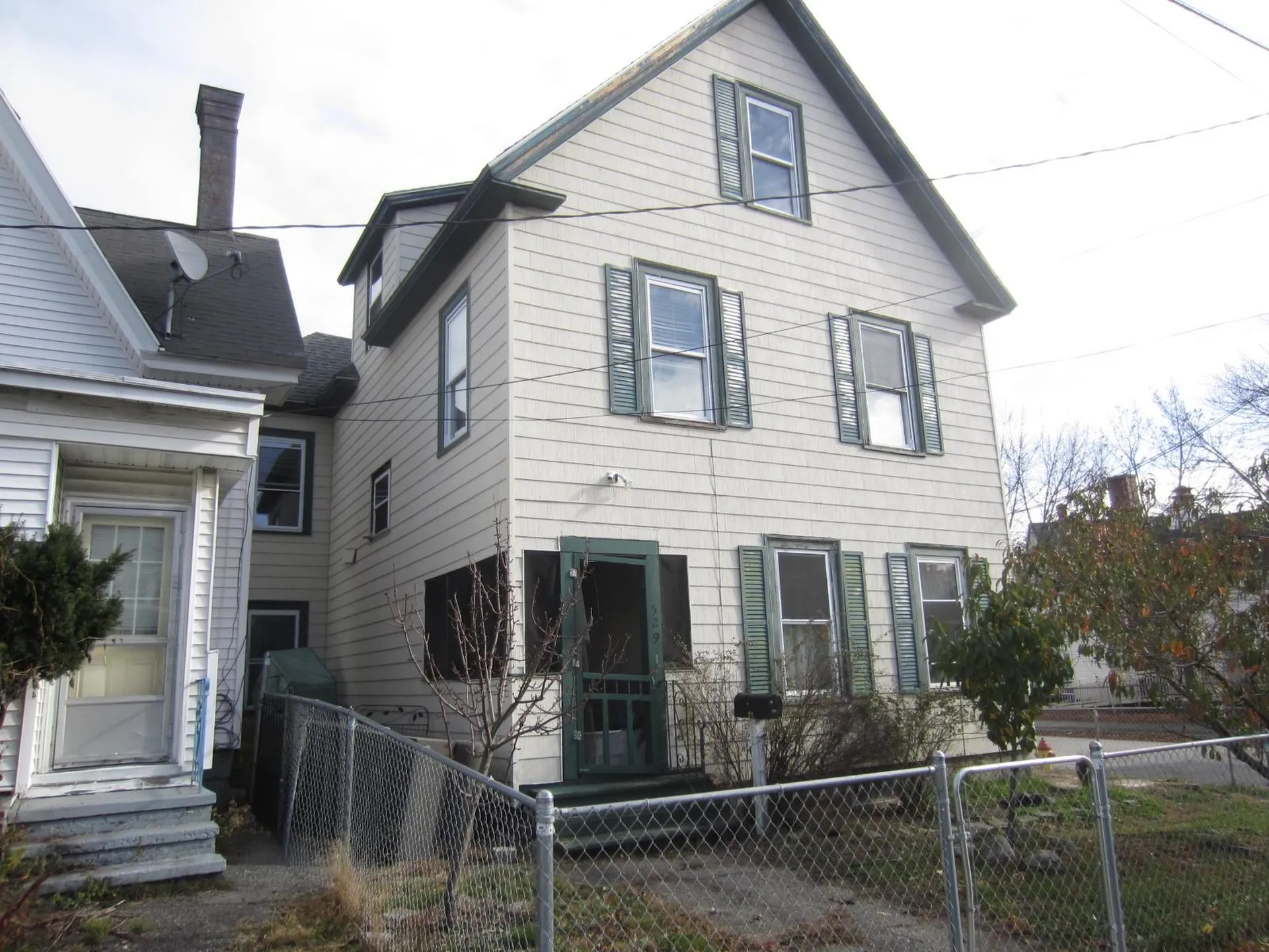 529 Maple Street Manchester NH 03104