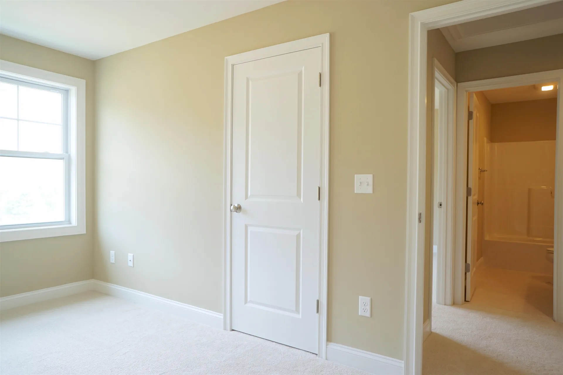 16 Manor Drive Hooksett NH 03106