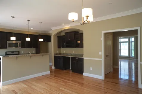 16 Manor Drive Hooksett NH 03106