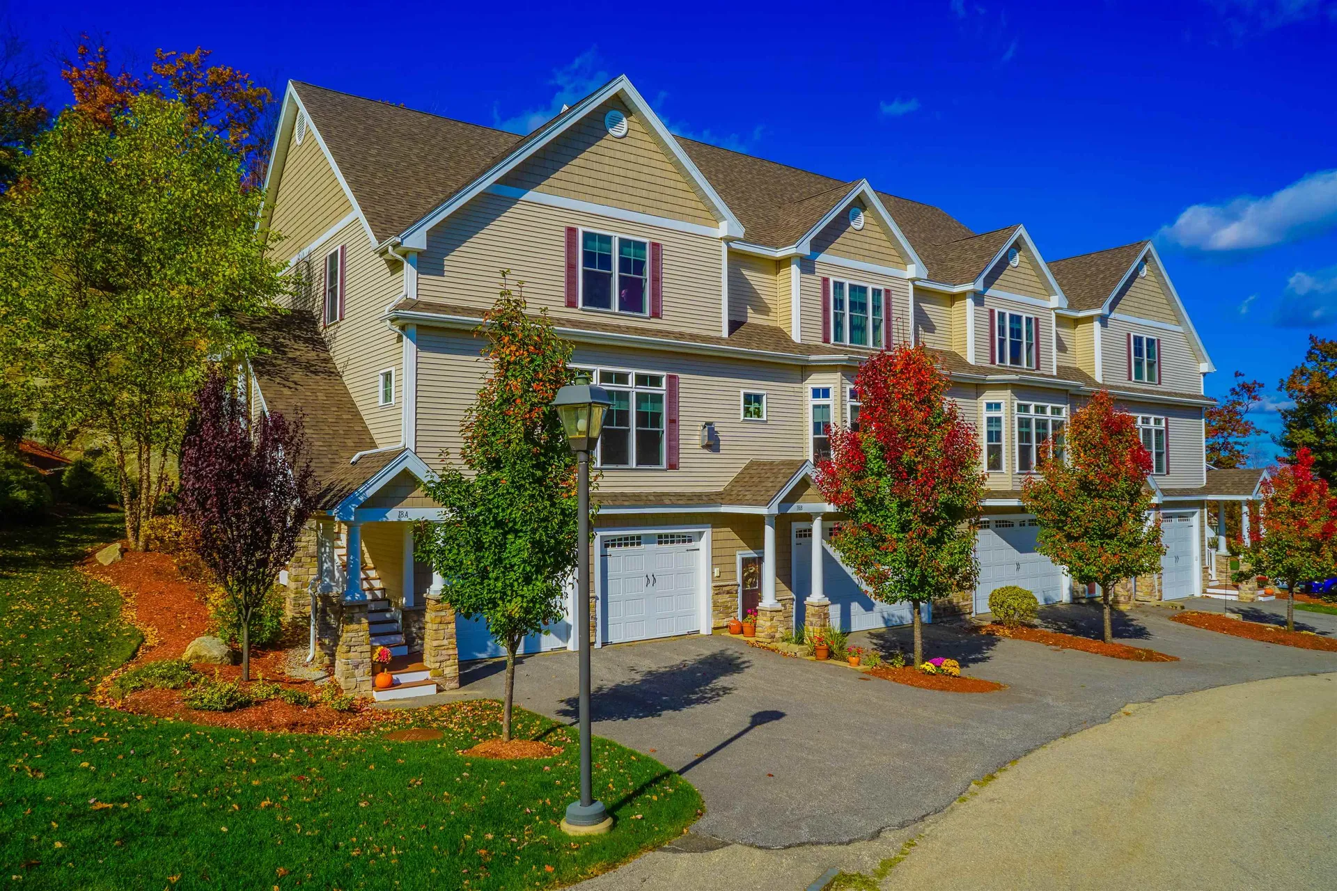 16 Manor Drive Hooksett NH 03106