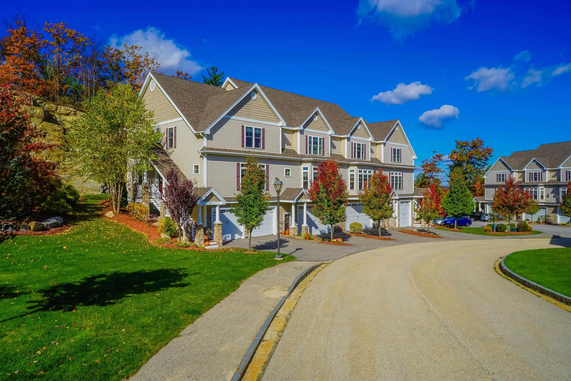 16 Manor Drive Hooksett NH 03106