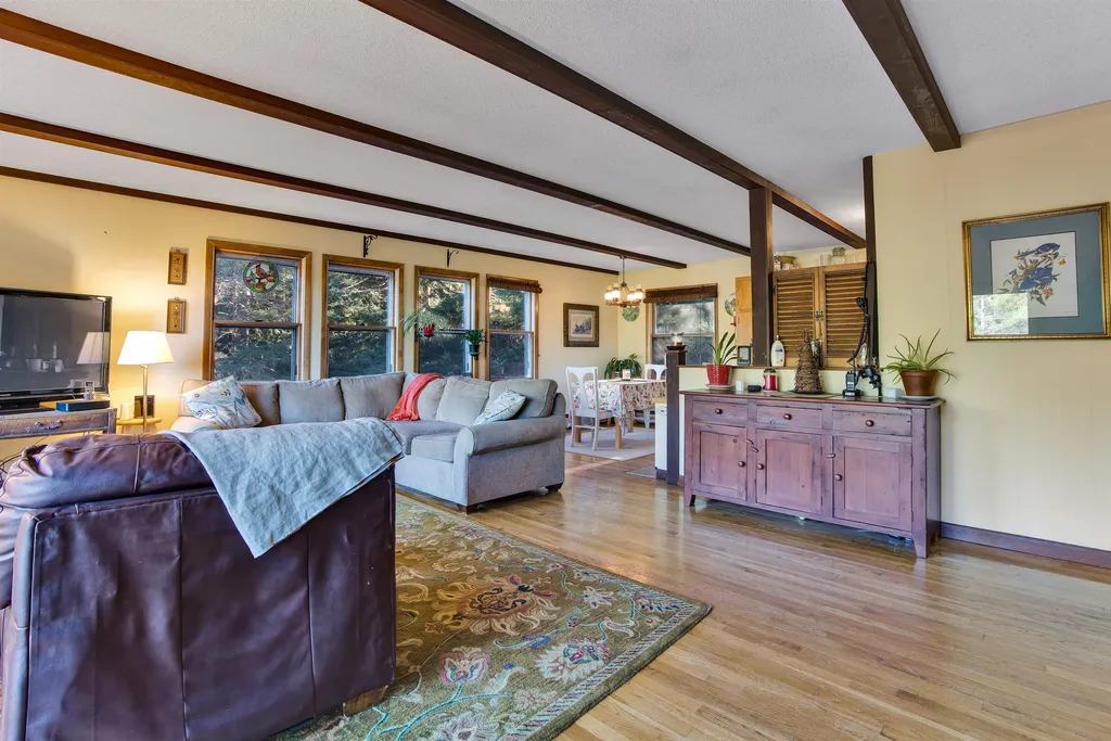 1782 South Road Woodstock VT 05091