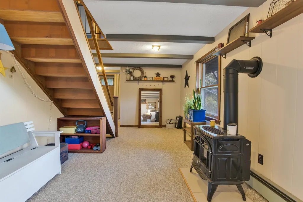 1782 South Road Woodstock VT 05091