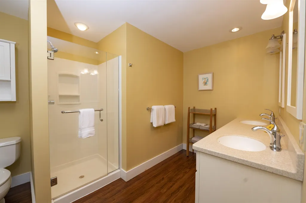 418 Lyman Batcheller Road Hartford VT 05059