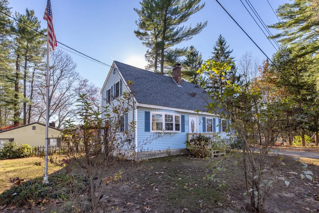 13 Circuit Drive Kingston NH 03848