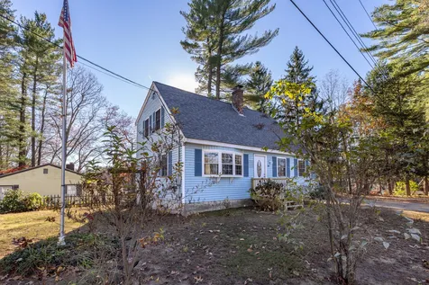 13 Circuit Drive Kingston NH 03848