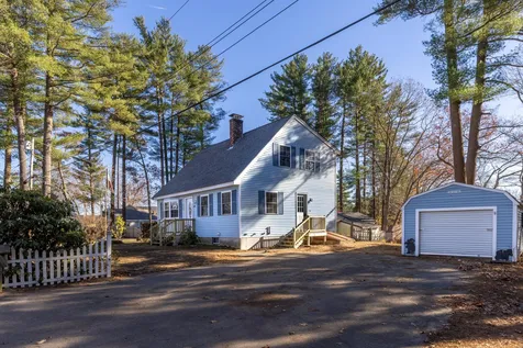 13 Circuit Drive Kingston NH 03848