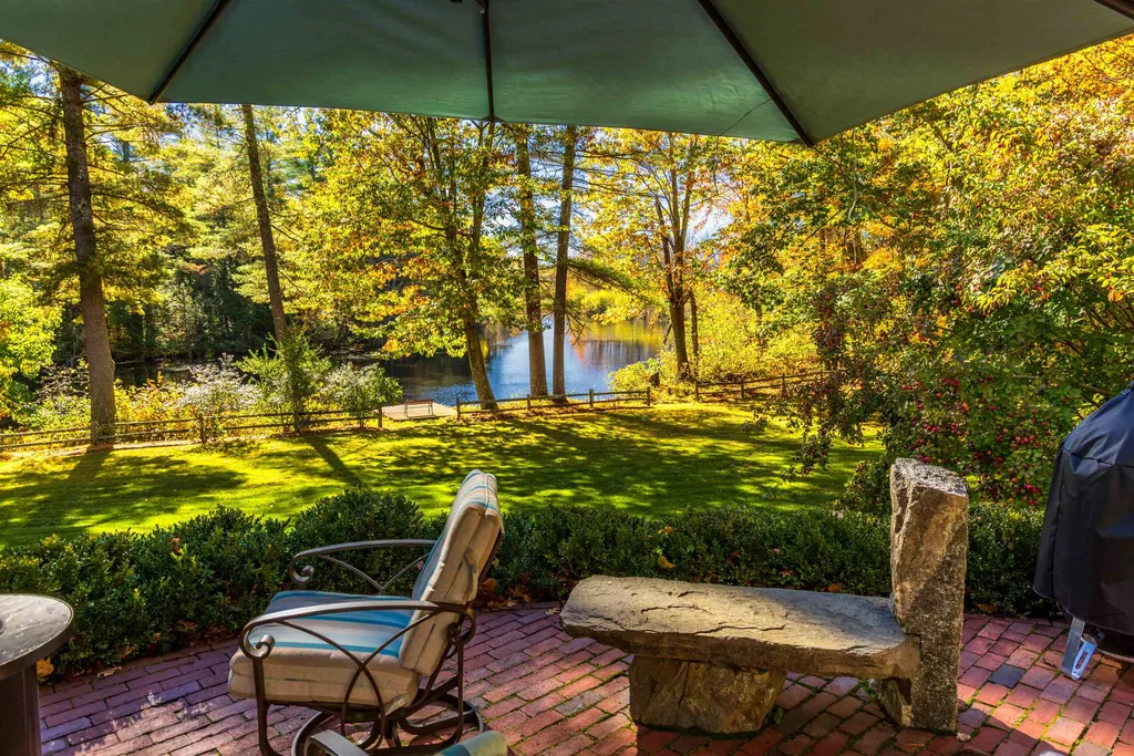 186 County Farm Road Dover NH 03820