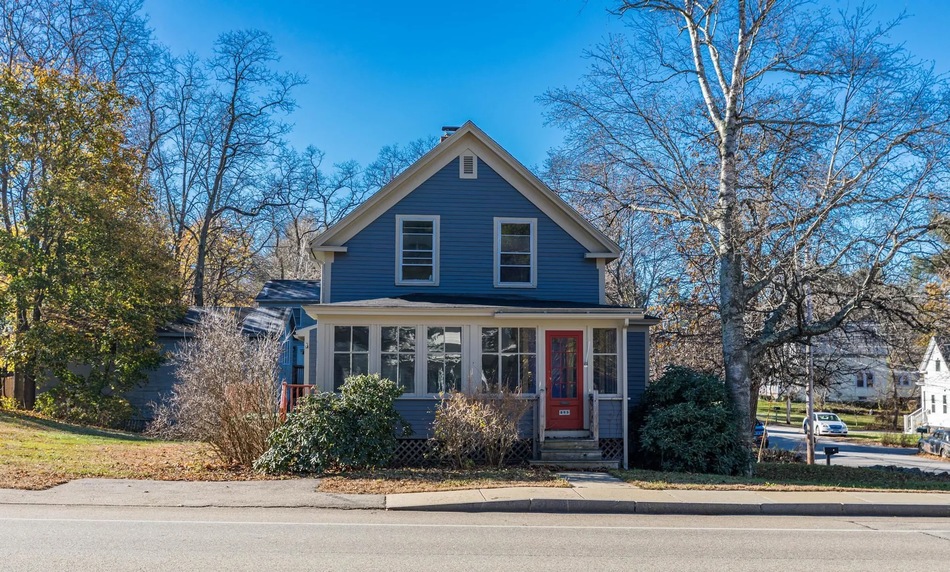 203 S Main Street Rochester NH 03867