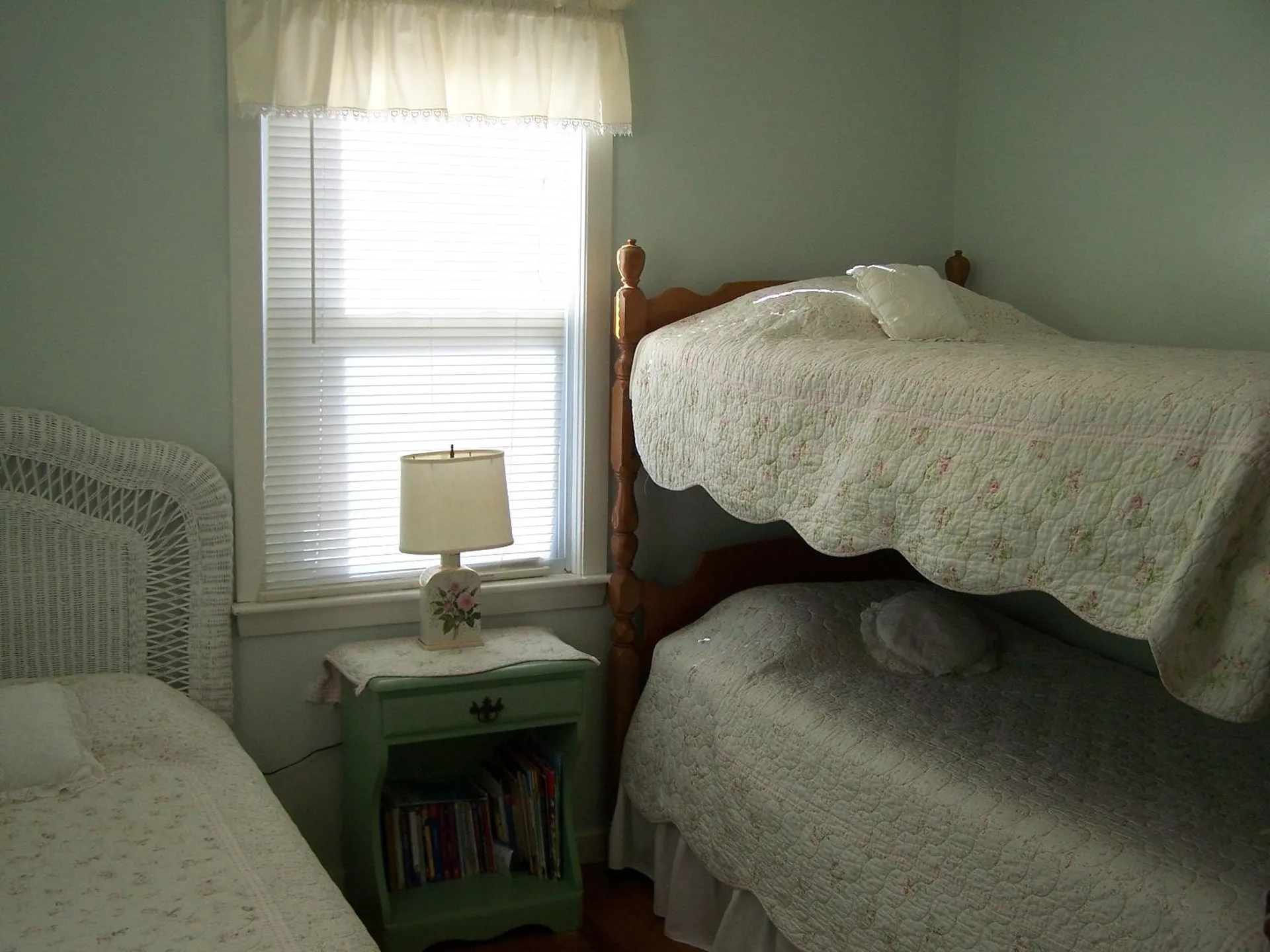 13 Tuttle Avenue Hampton NH 03842