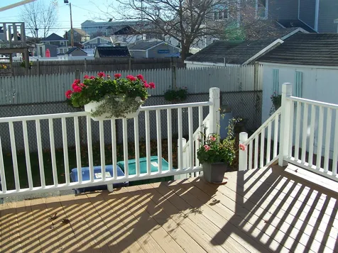 13 Tuttle Avenue Hampton NH 03842